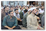 جانب من الحضور خلال الاستماع لكلمة الحبيب الجفري
